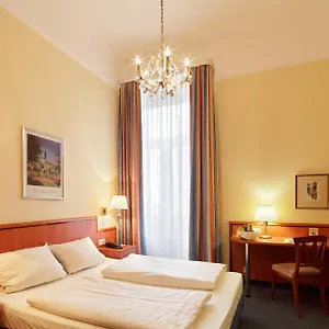 Otel Centro National Frankfurt City, Trademark Collection By Wyndham, Frankfurt am Main