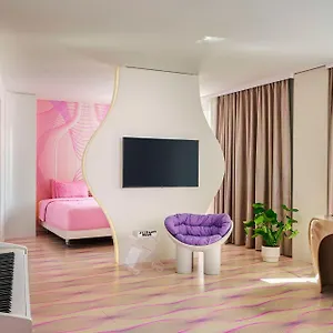 Hotel Nhow